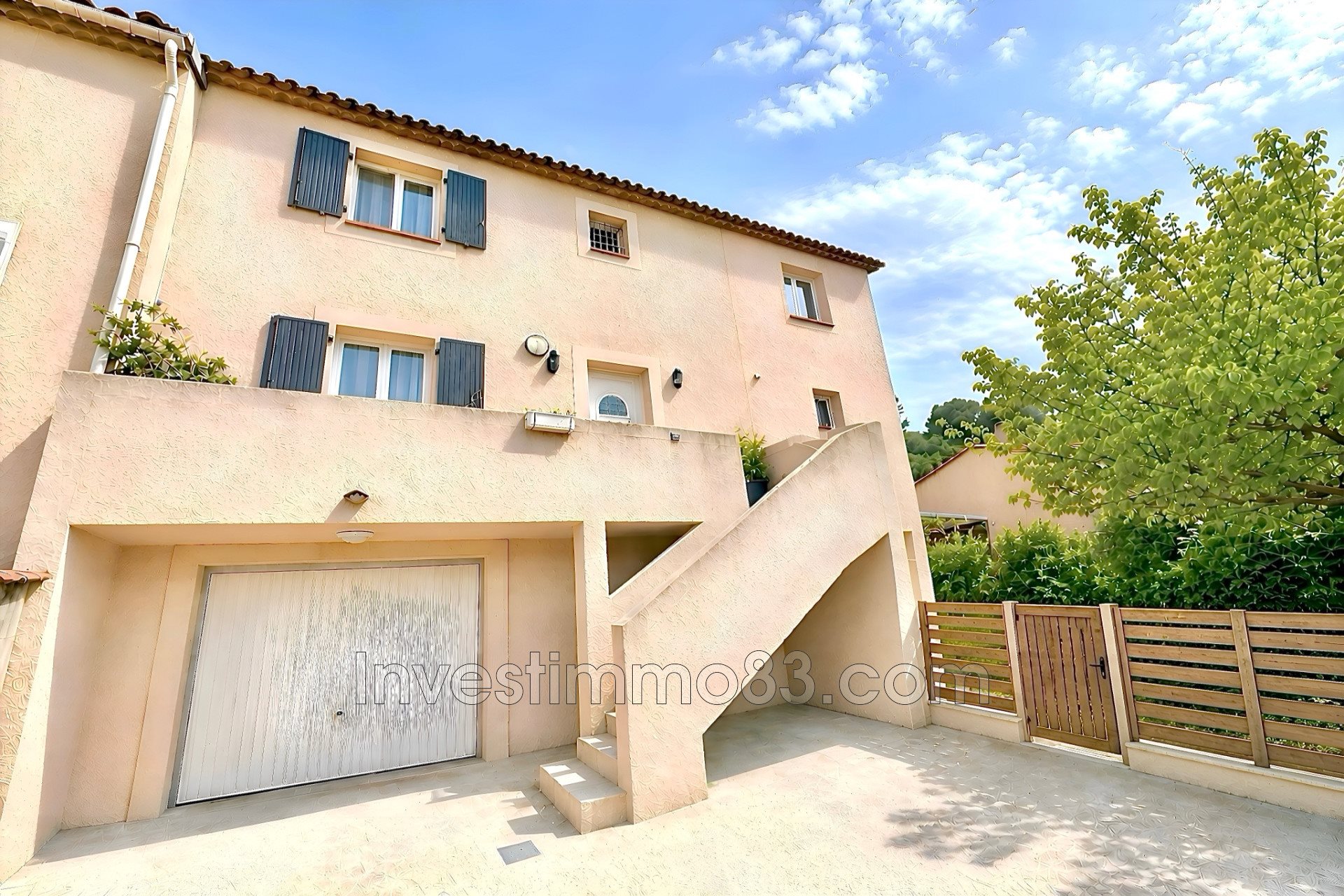 Maison à vendre, 152m², Mimet