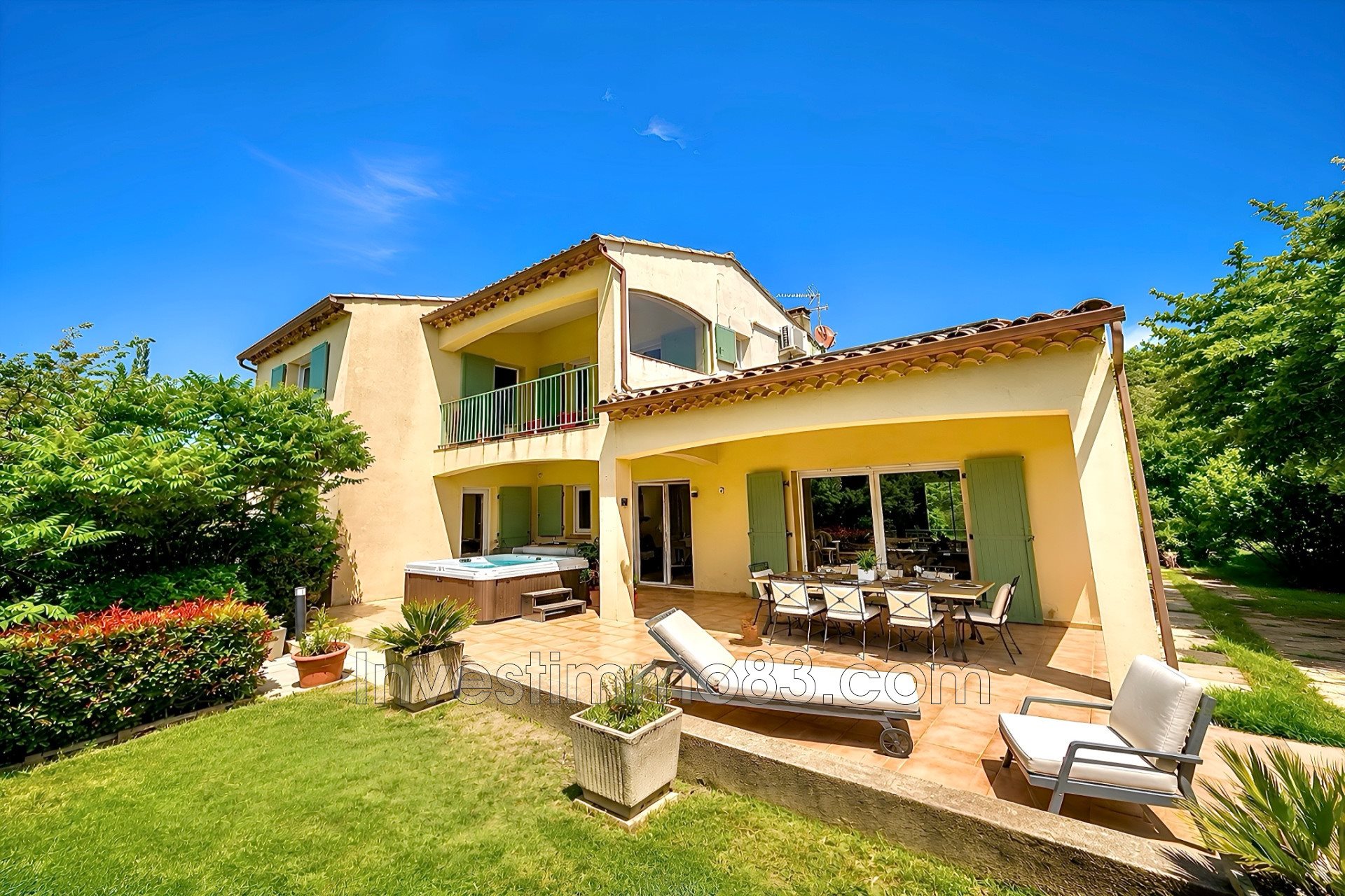 Maison à vendre, 200m², Pourrières