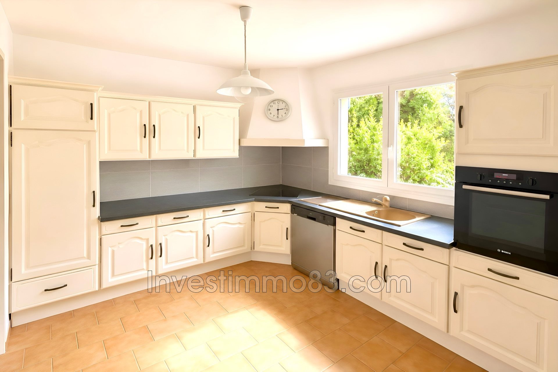 Maison à vendre, 170m², Saint-Maximin-la-Sainte-Baume