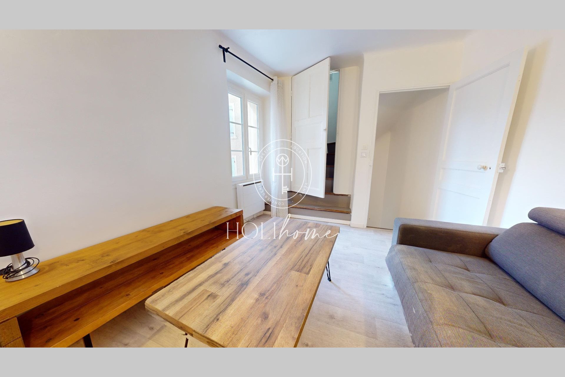 Appartement à louer, 30m², Puyloubier