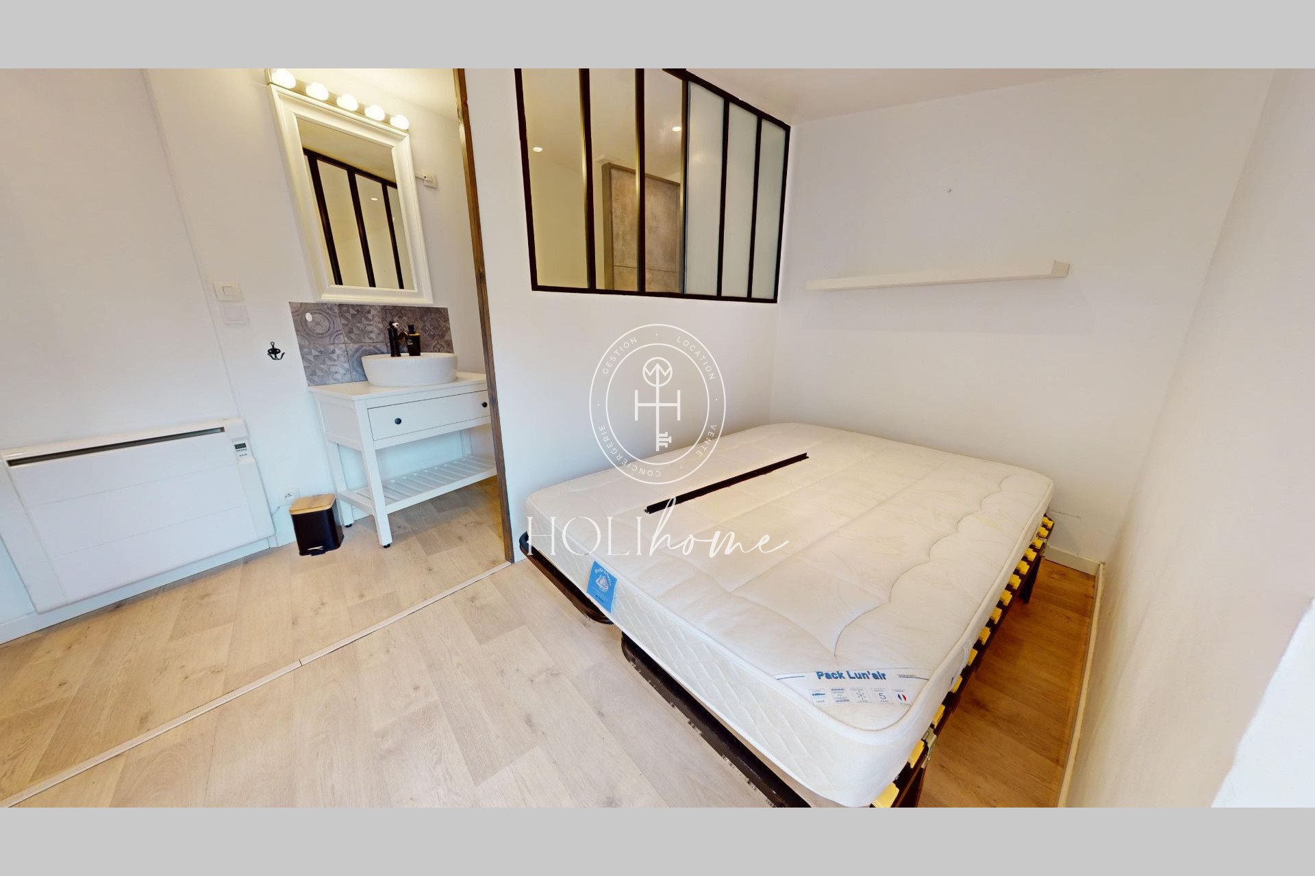 Appartement à louer, 30m², Puyloubier
