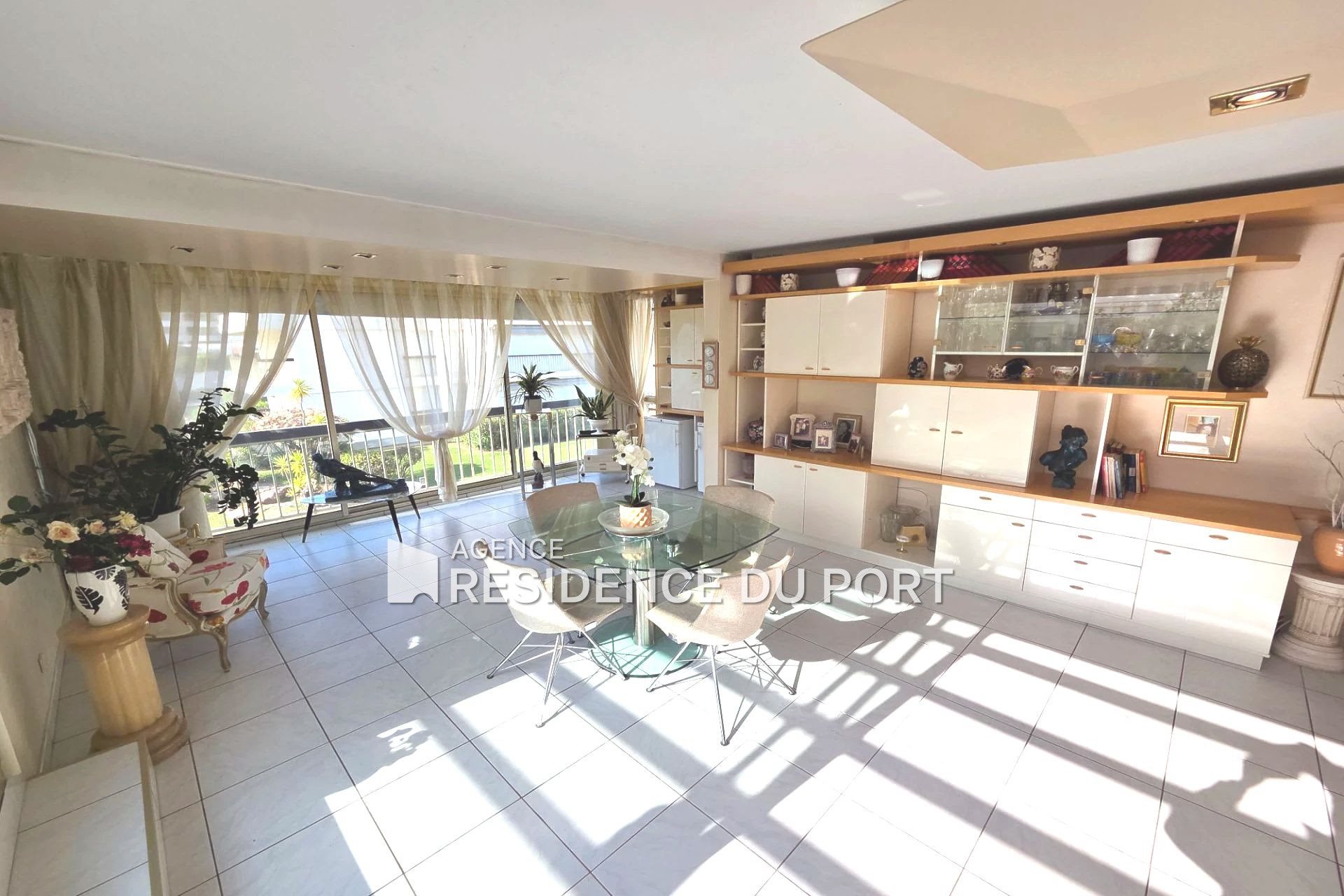 Appartement à vendre, 97m², Mandelieu-la-Napoule