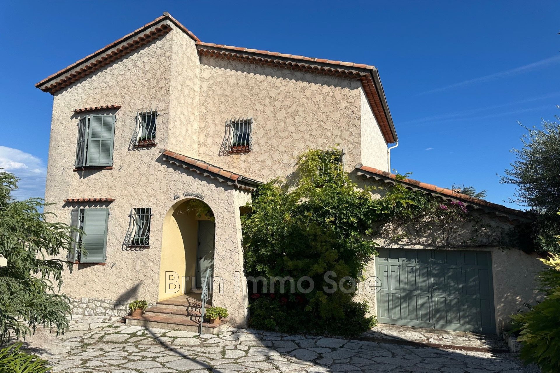 Maison à louer, 170m², Cagnes-sur-Mer