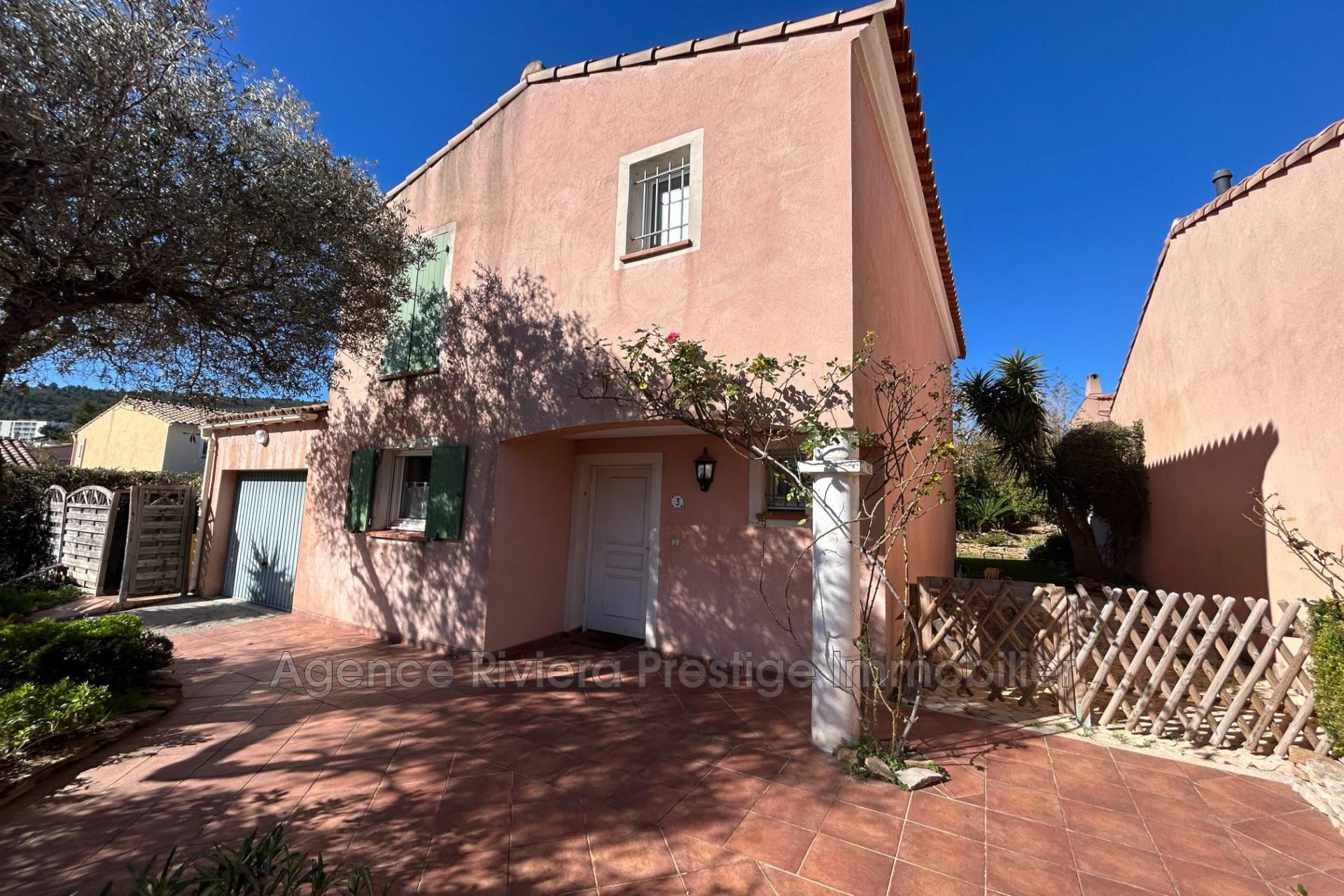 Maison à louer, 110m², La Ciotat