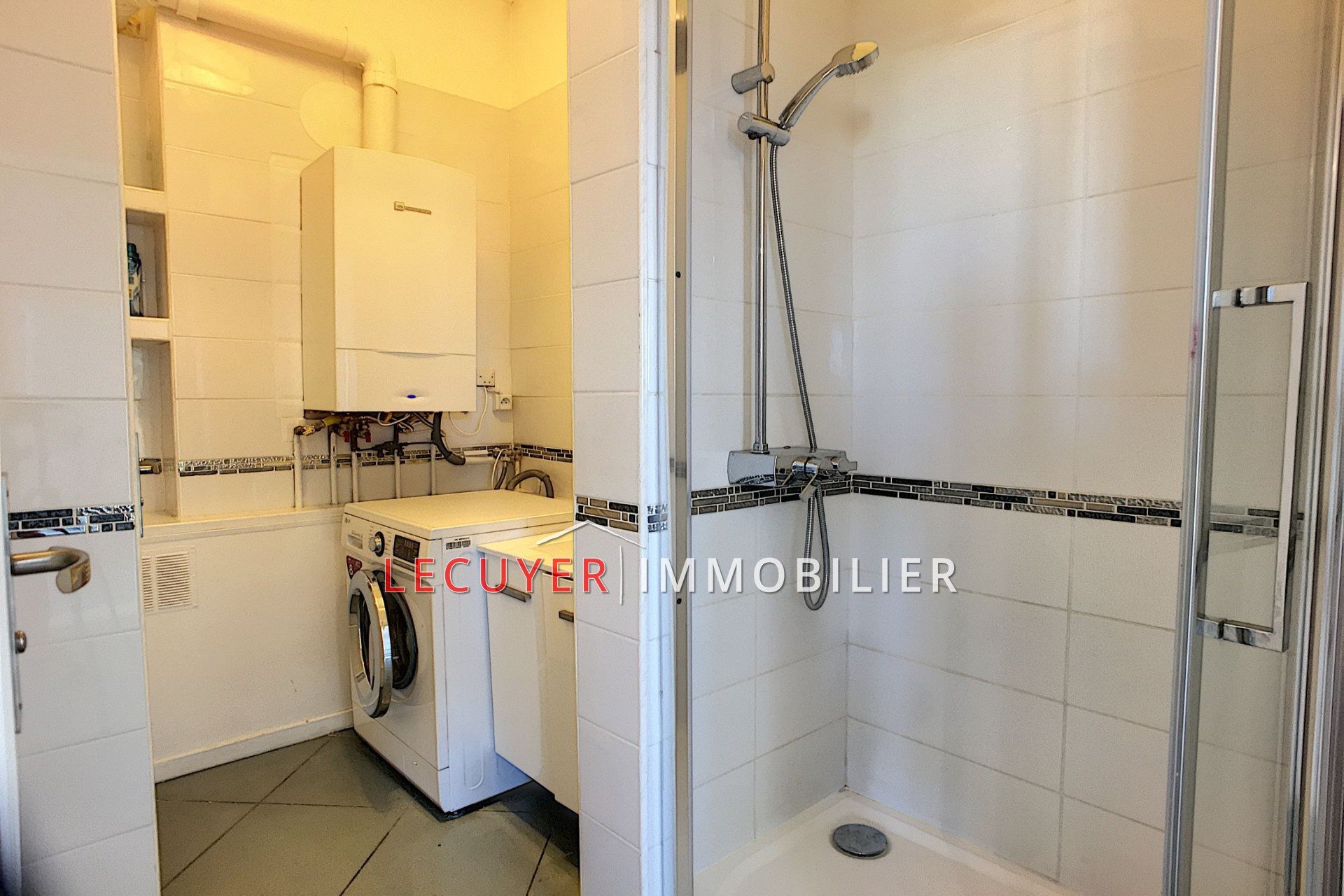Appartement à louer, 99m², Antibes