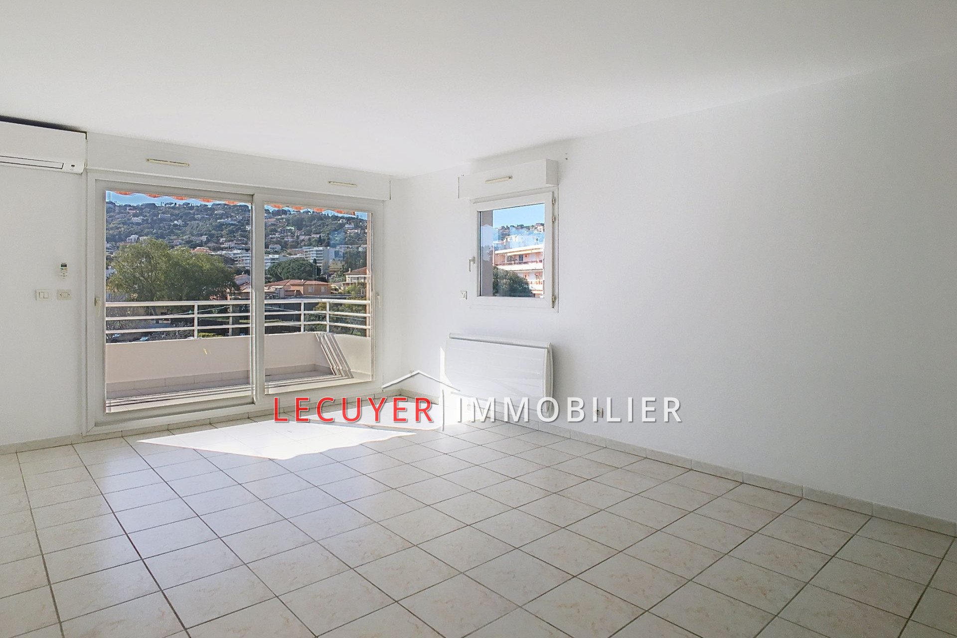Appartement à louer, 64m², Golfe-Juan
