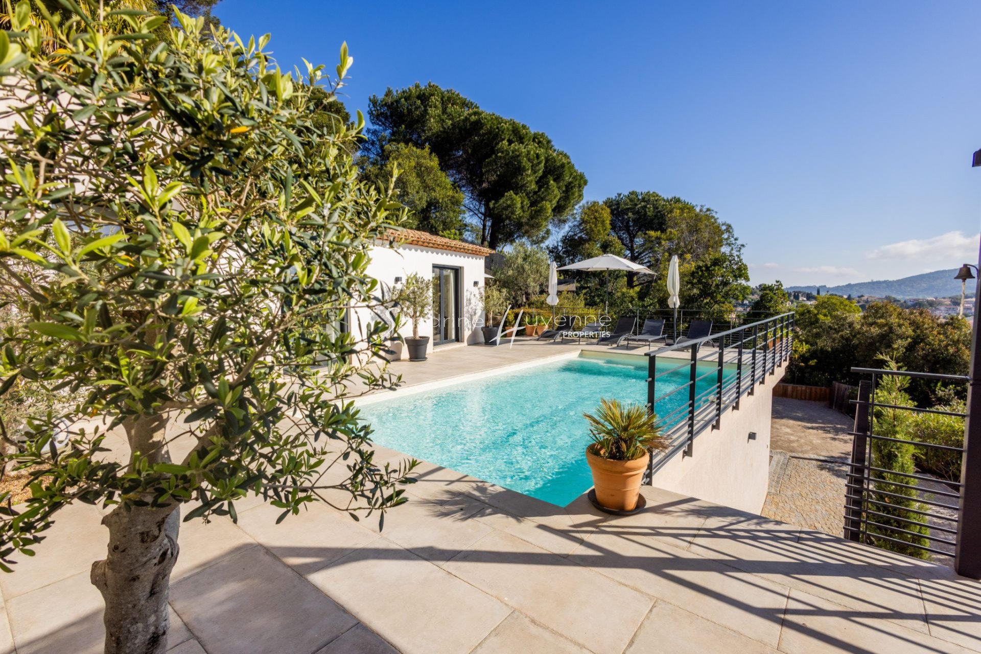 Maison à vendre, 185m², La Croix-Valmer