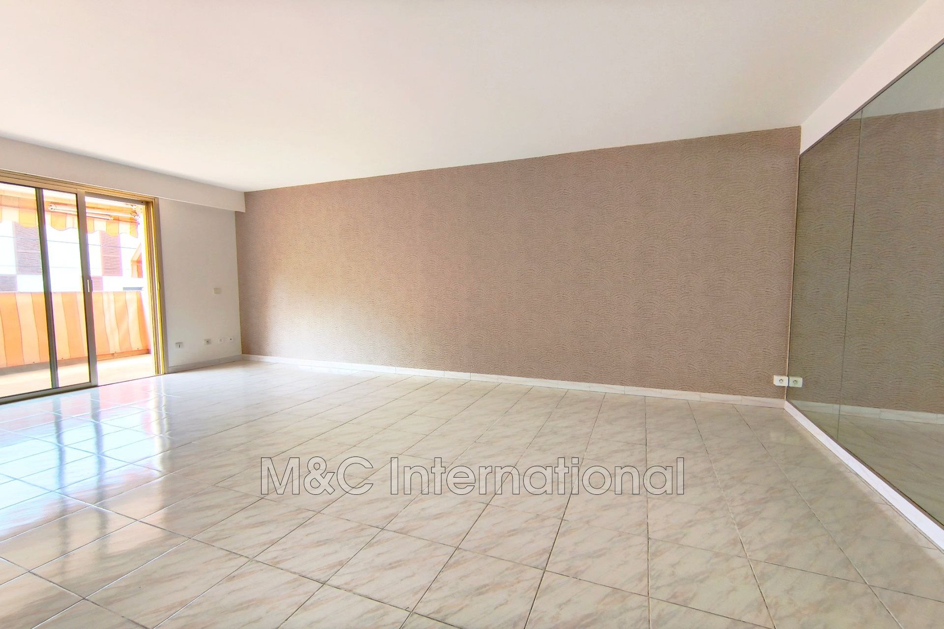 Appartement à vendre, 66m², Juan-les-Pins