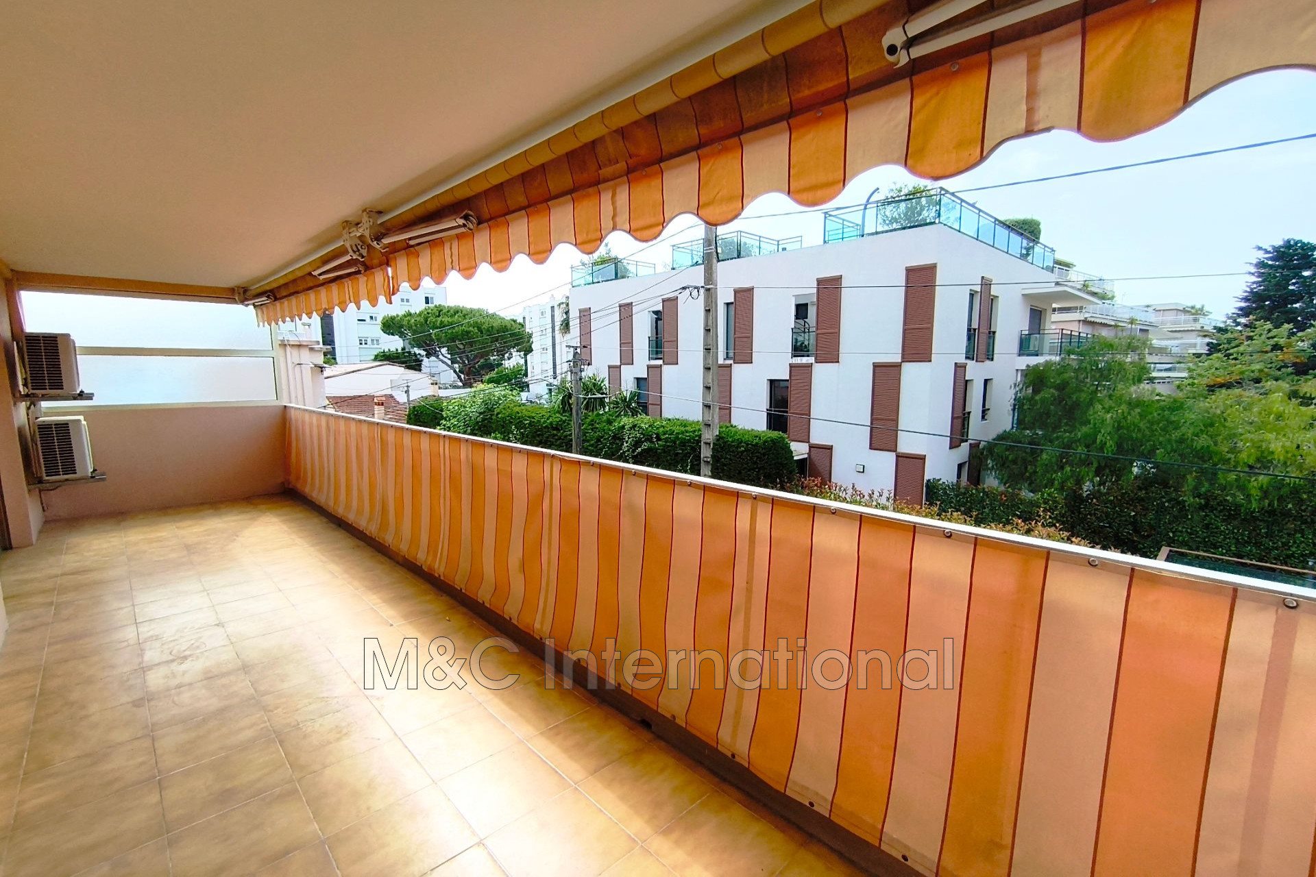 Appartement à vendre, 66m², Juan-les-Pins