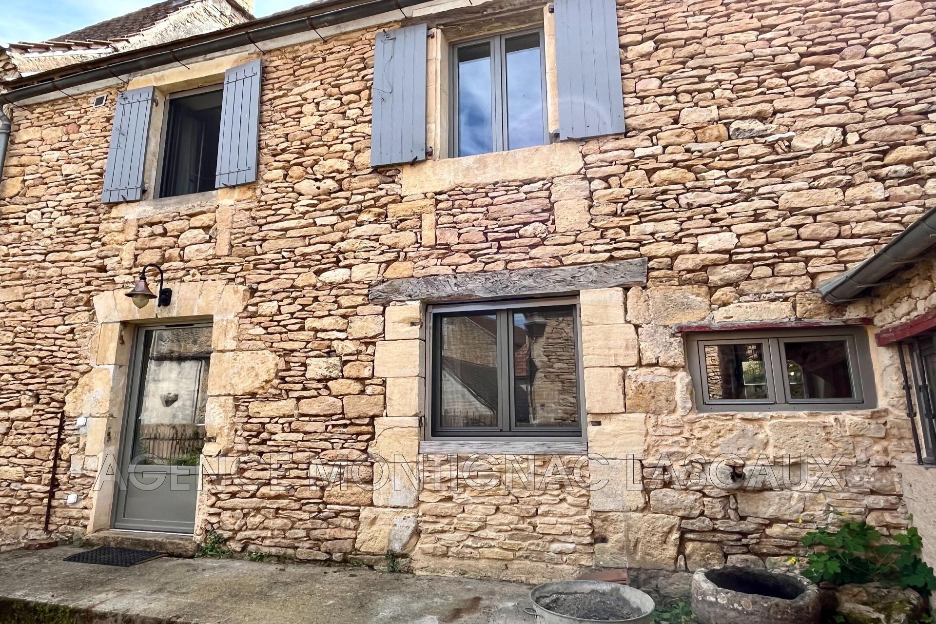 Maison à vendre, 140m², Saint-Léon-sur-Vézère