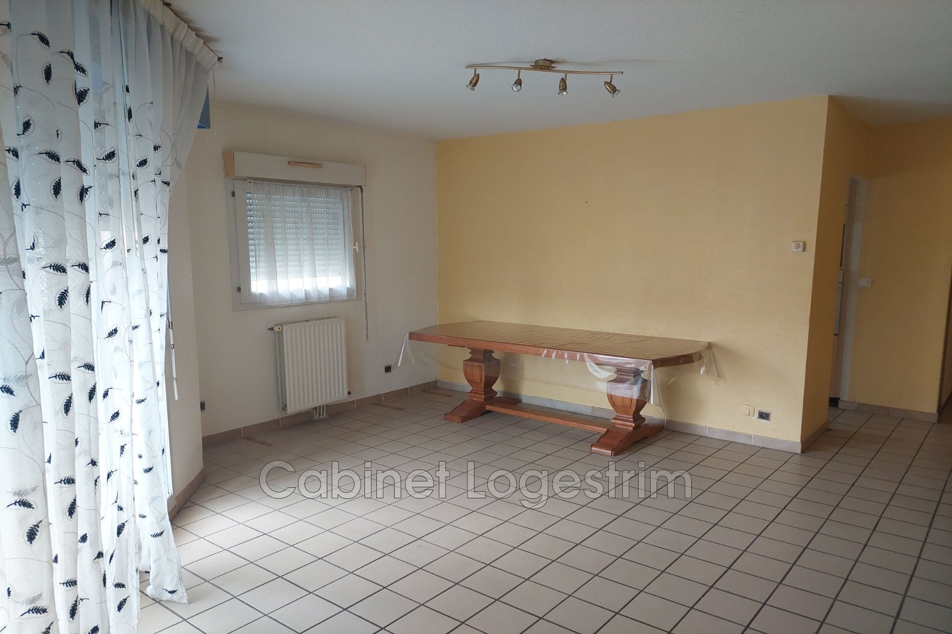 Appartement à vendre, 69m², Nîmes