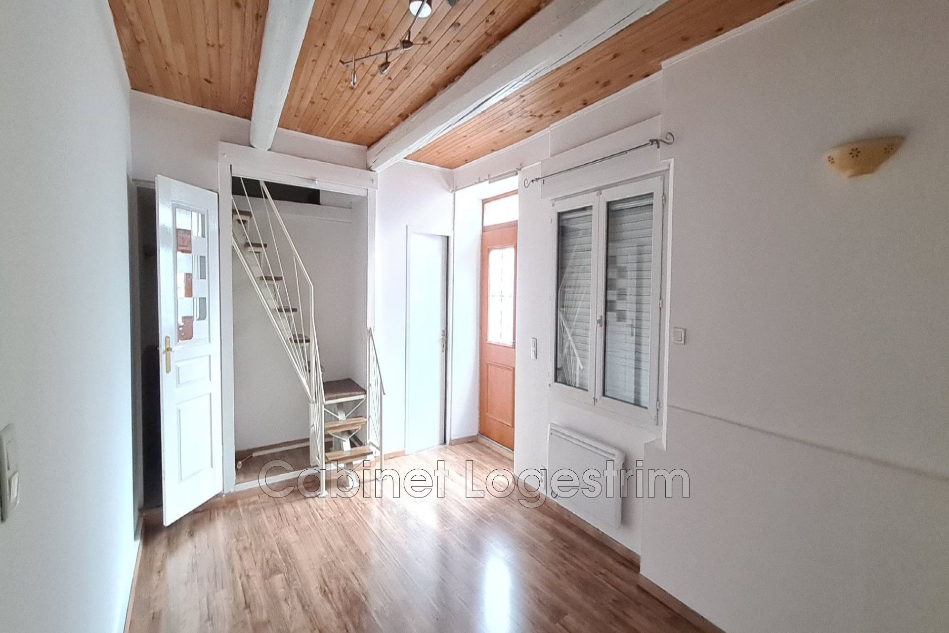 Maison à louer, 48m², Bernis