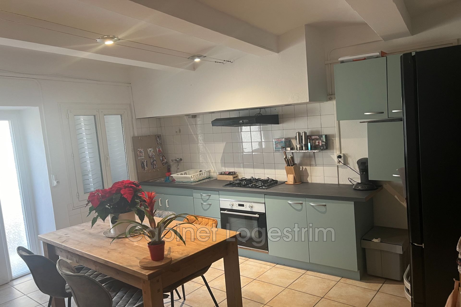 Maison à louer, 71m², Bernis