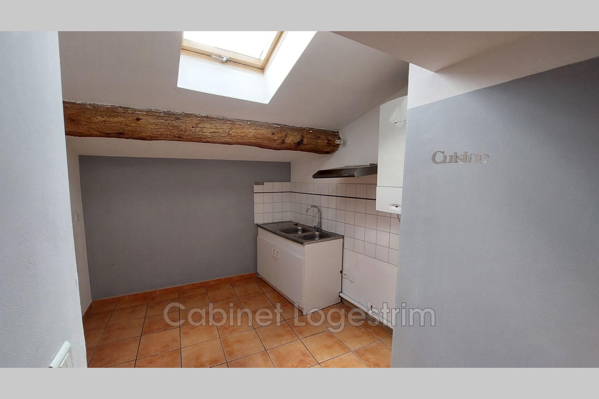 Appartement à louer, 50m², Bernis