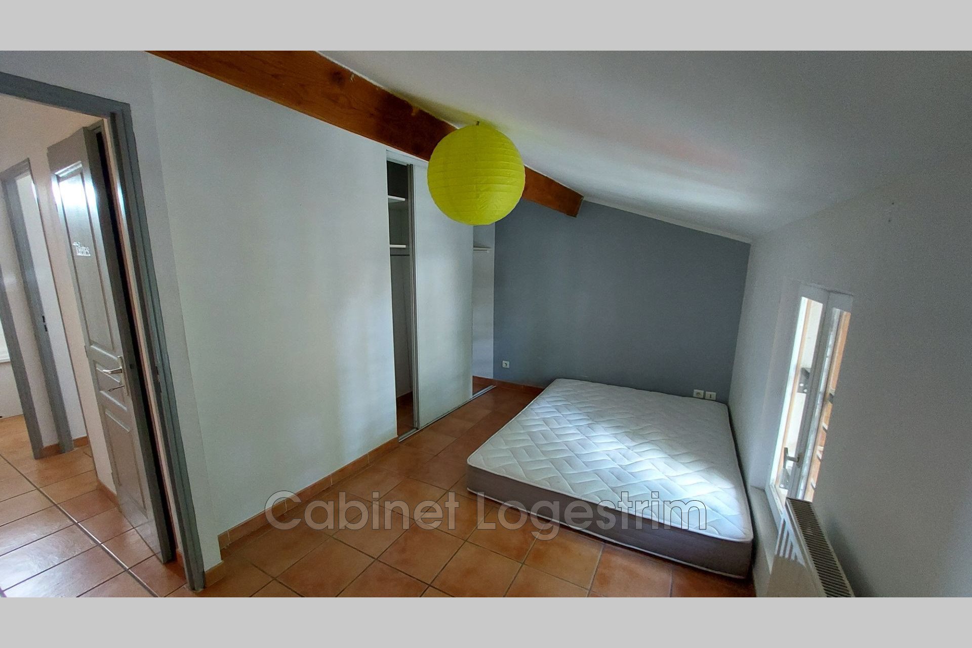 Appartement à louer, 50m², Bernis