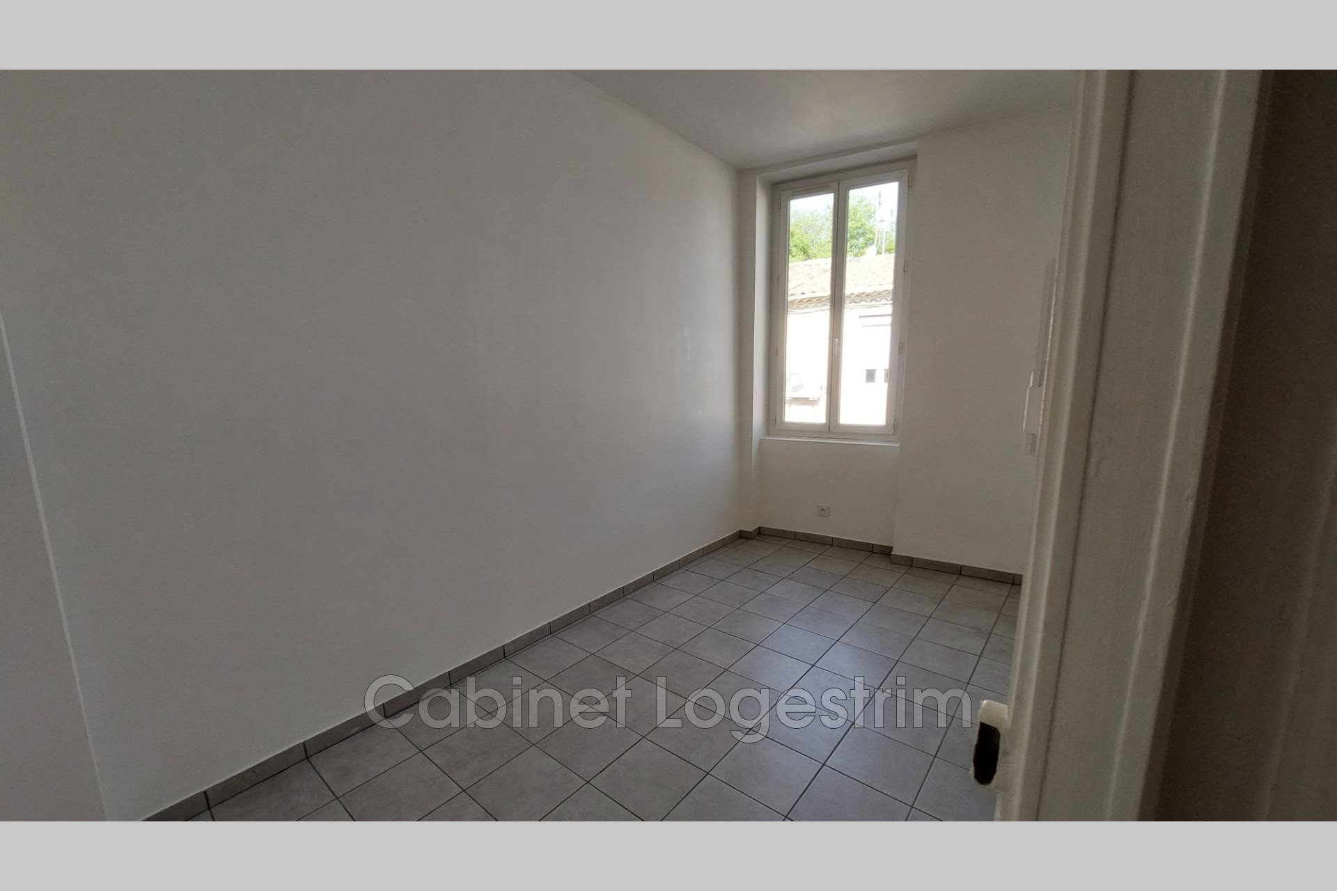 Appartement à louer, 62m², Milhaud