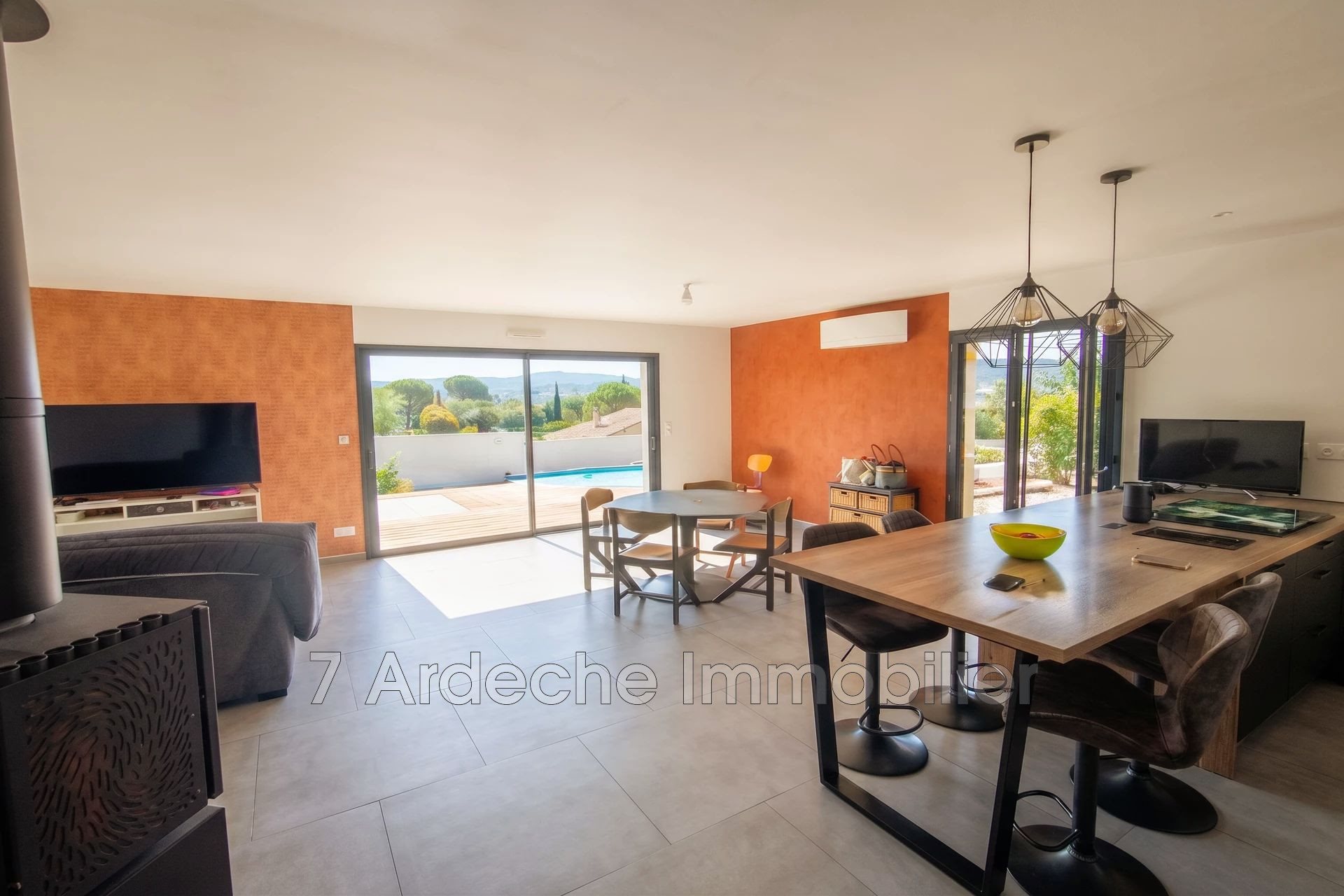 Maison à vendre, 103m², Villeneuve-de-Berg