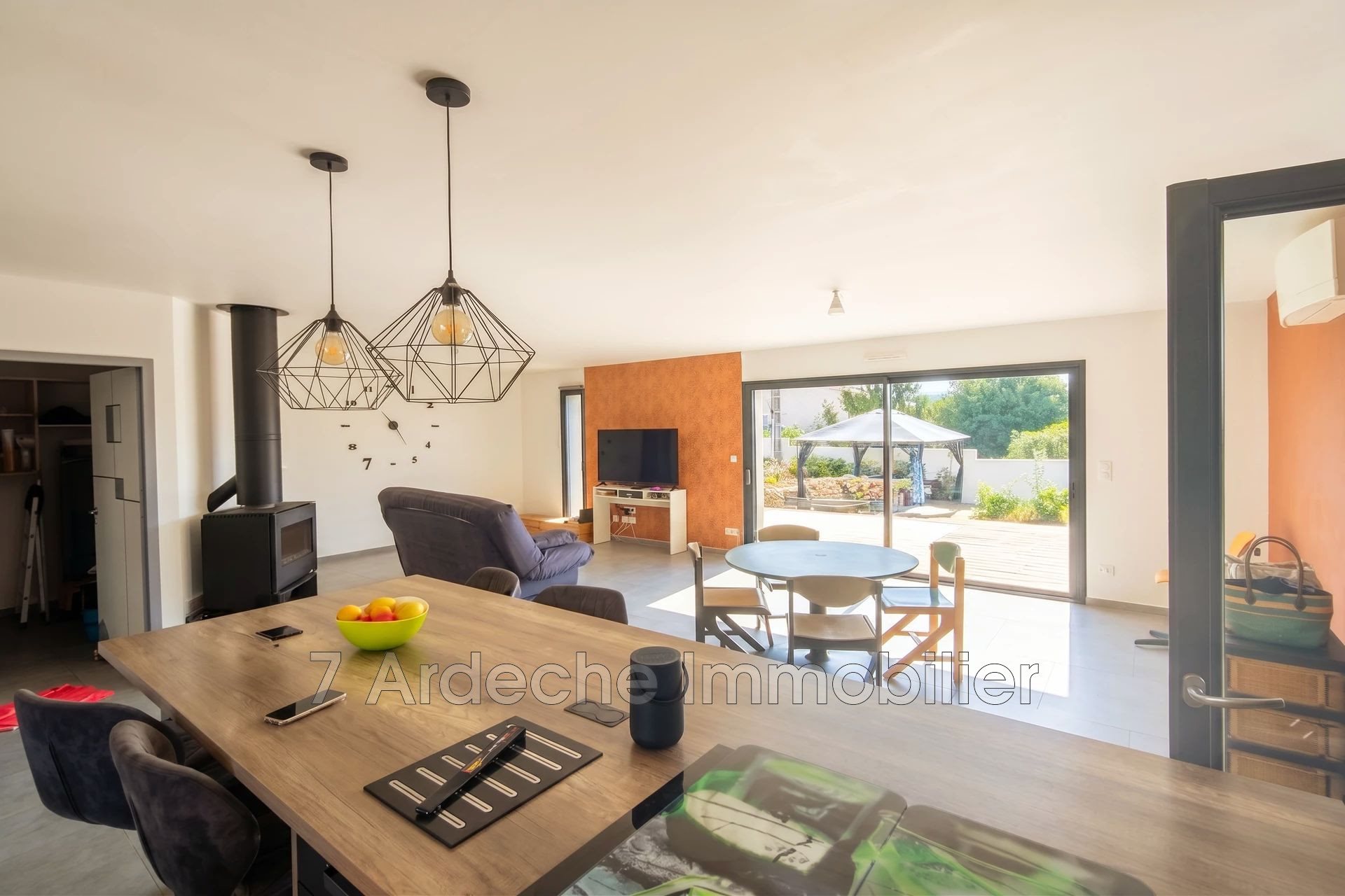 Maison à vendre, 103m², Villeneuve-de-Berg
