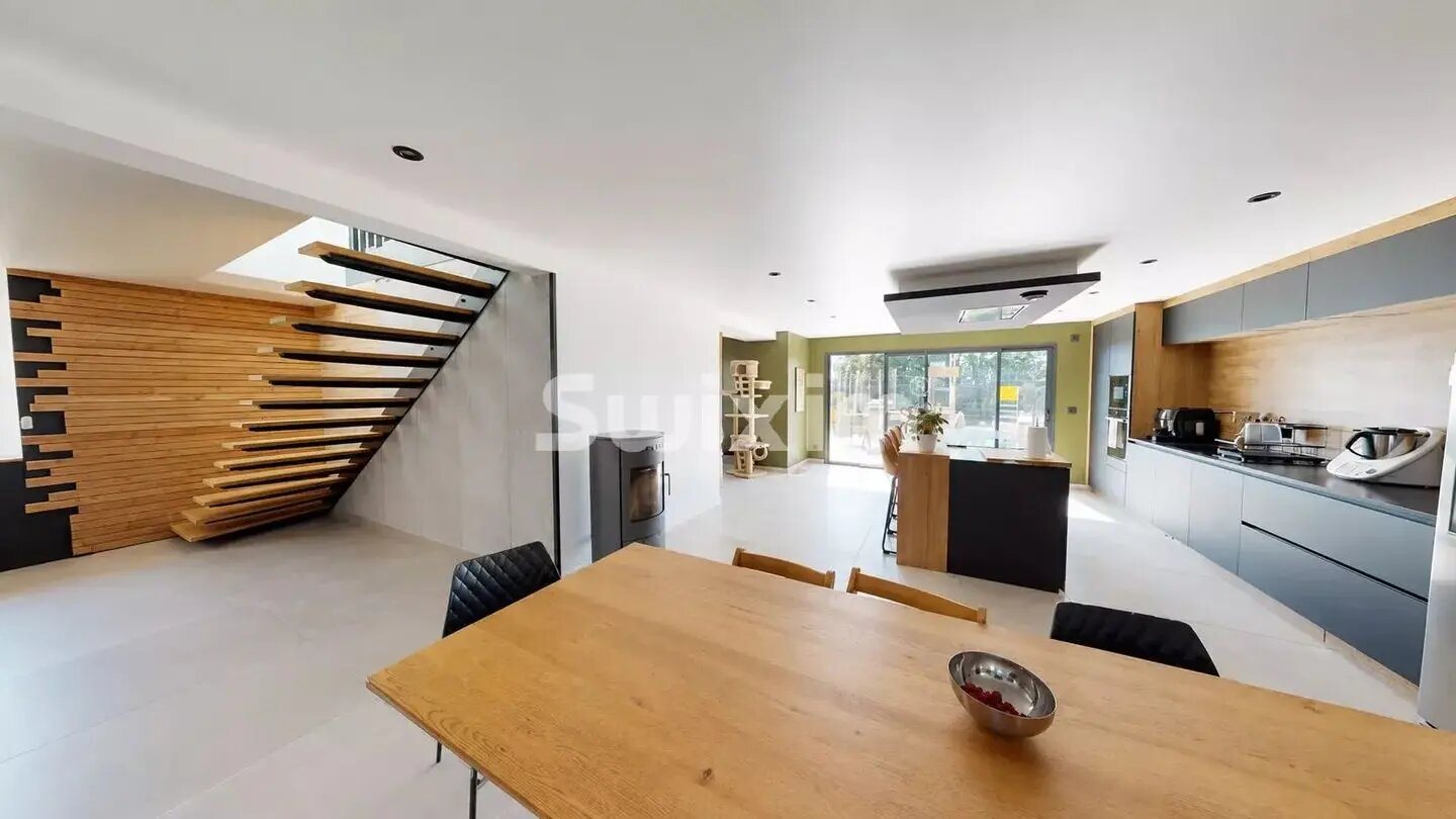 Maison à vendre, 231m², La Muraz