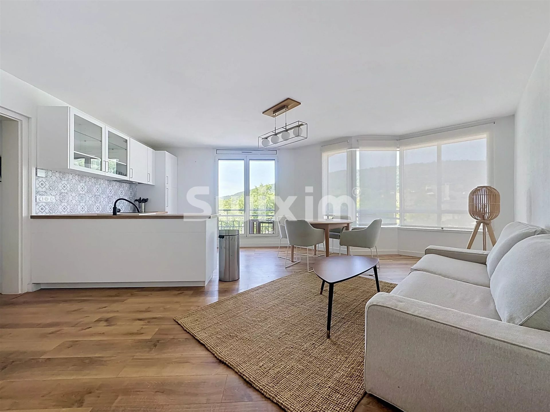 Appartement à louer, 59m², Divonne-les-Bains