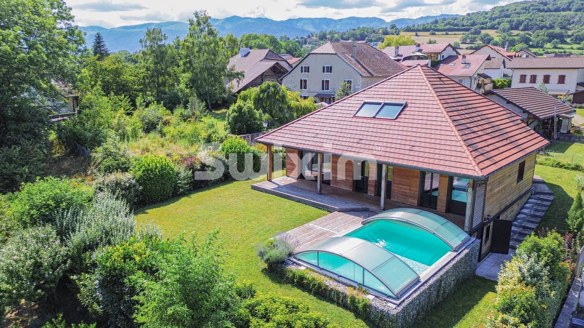 Maison à louer, 210m², Grilly
