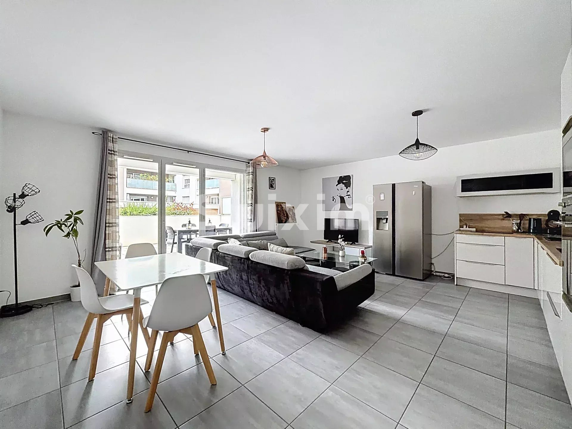 Appartement à louer, 69m², Ferney-Voltaire