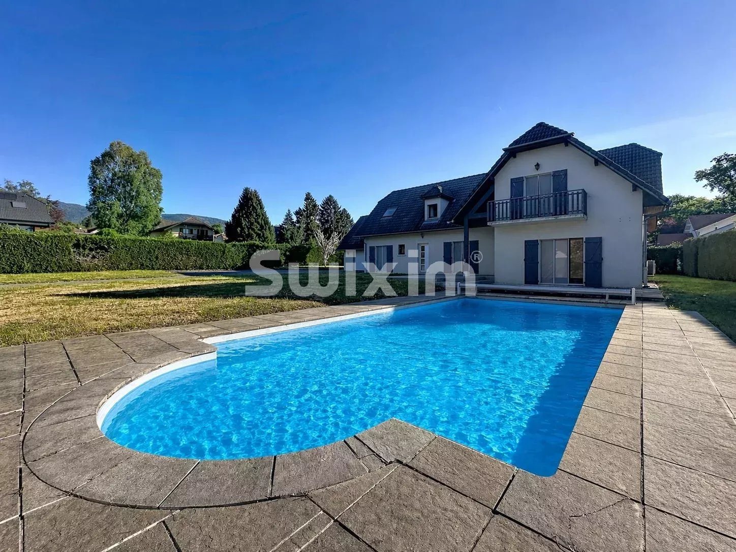 Maison à vendre, 223m², Cessy
