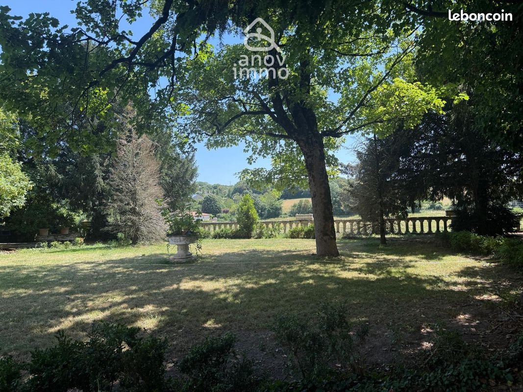 Maison à vendre, 716m², Mornac