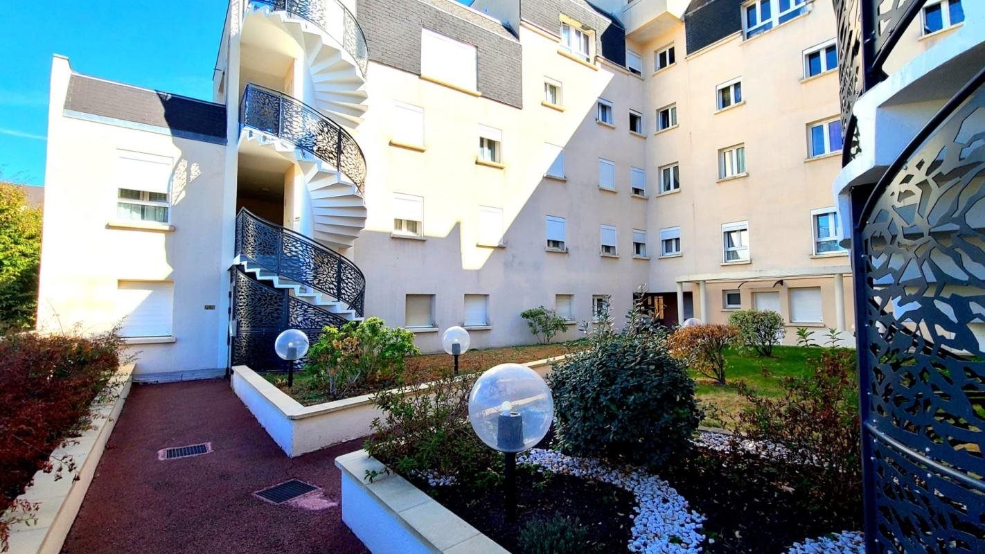 Appartement à vendre, 74m², Lucé