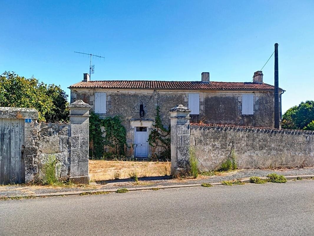 Maison à vendre, 190m², Lussant