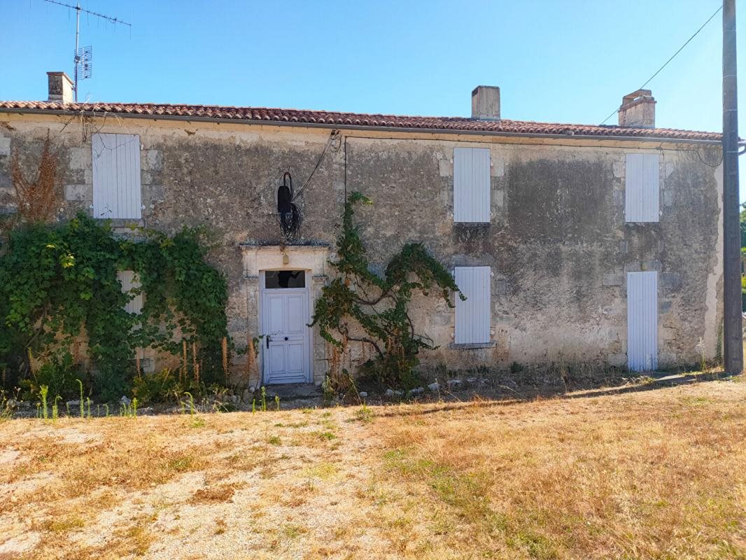 Maison à vendre, 190m², Lussant