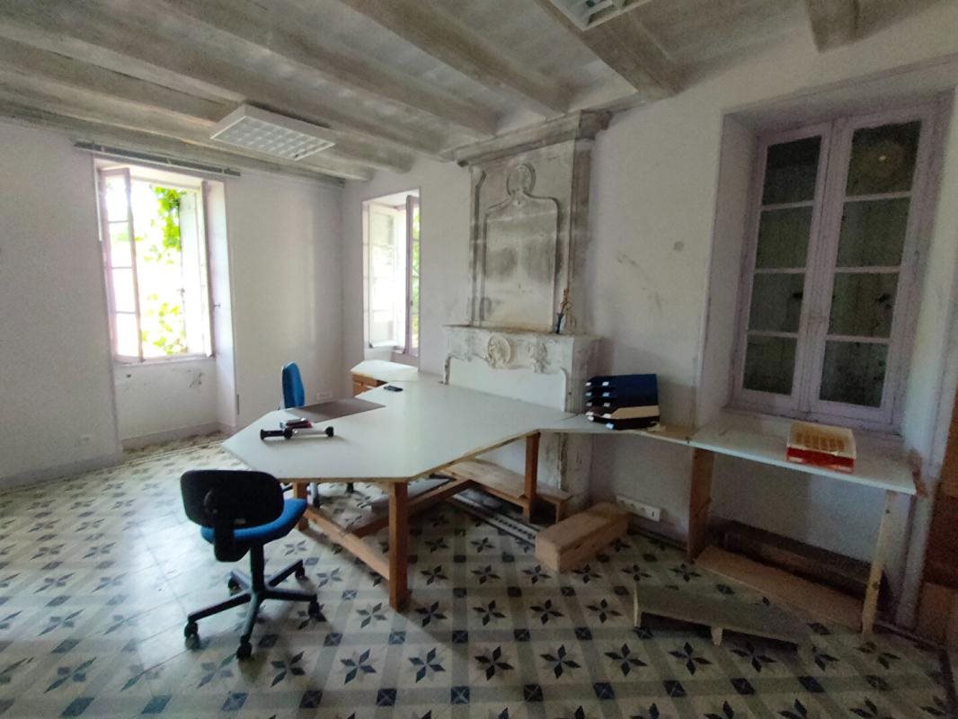 Maison à vendre, 190m², Lussant