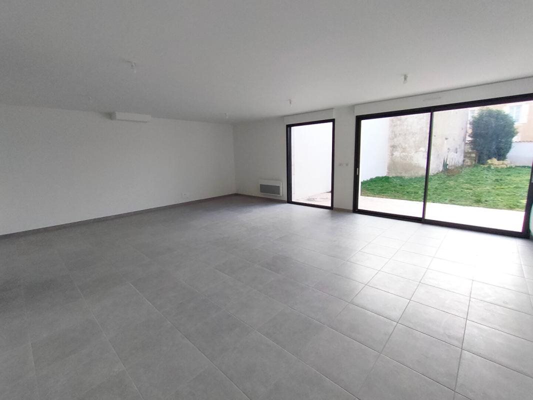 Maison à vendre, 209m², Saint-Hilaire-de-Villefranche