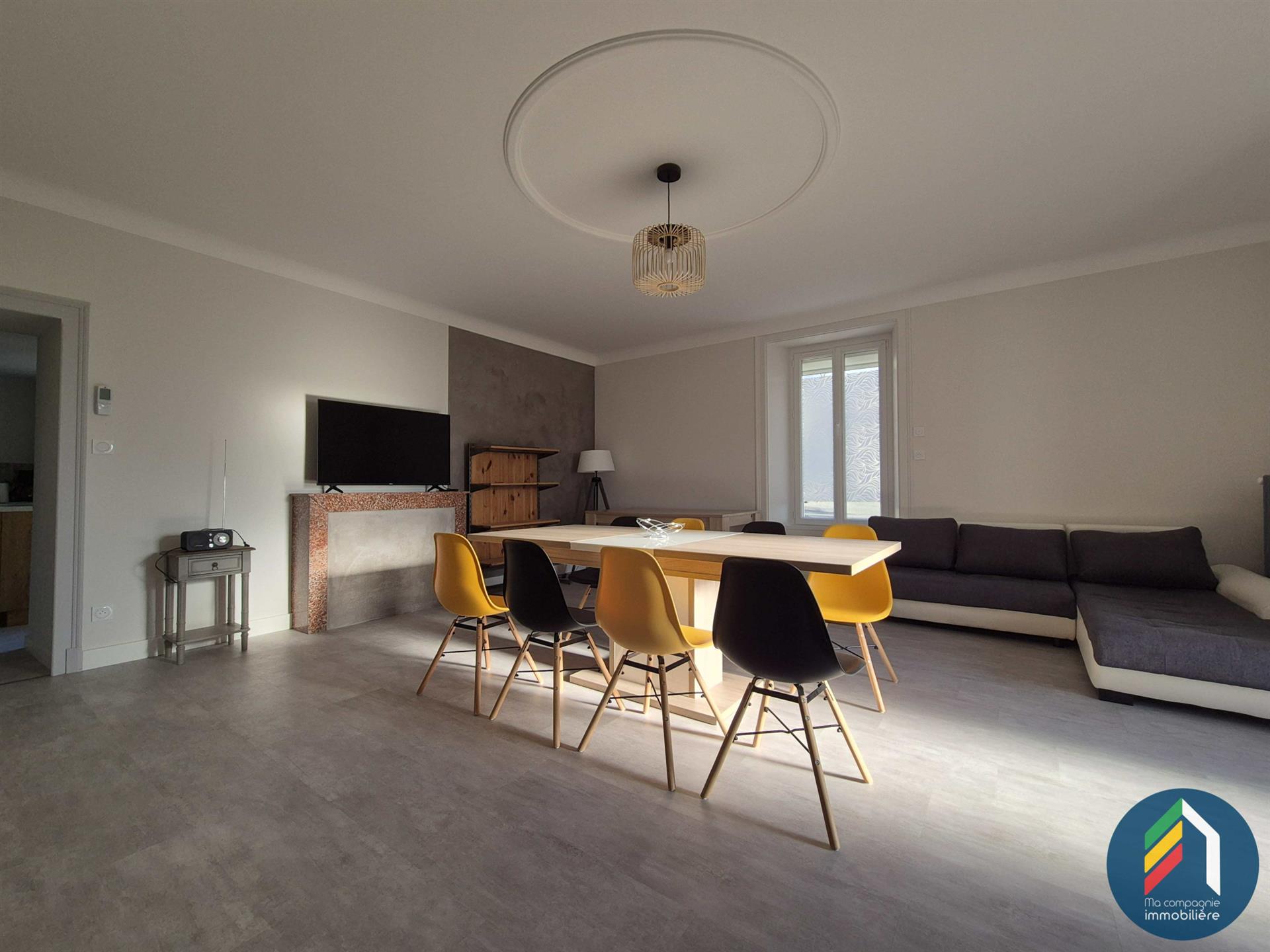 Maison à vendre, 128m², Pouzauges