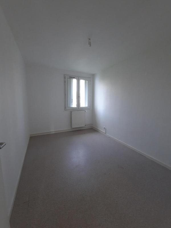 Appartement à louer, 73m², Saint-Siméon-de-Bressieux