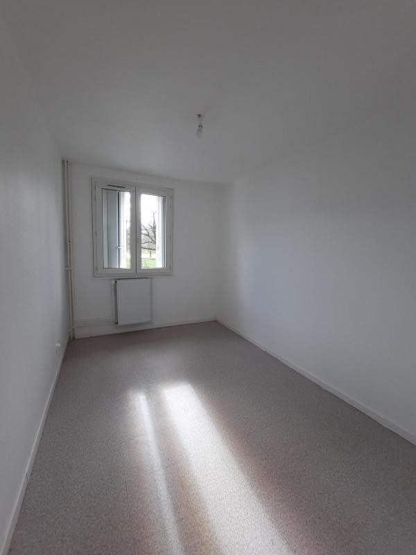 Appartement à louer, 73m², Saint-Siméon-de-Bressieux