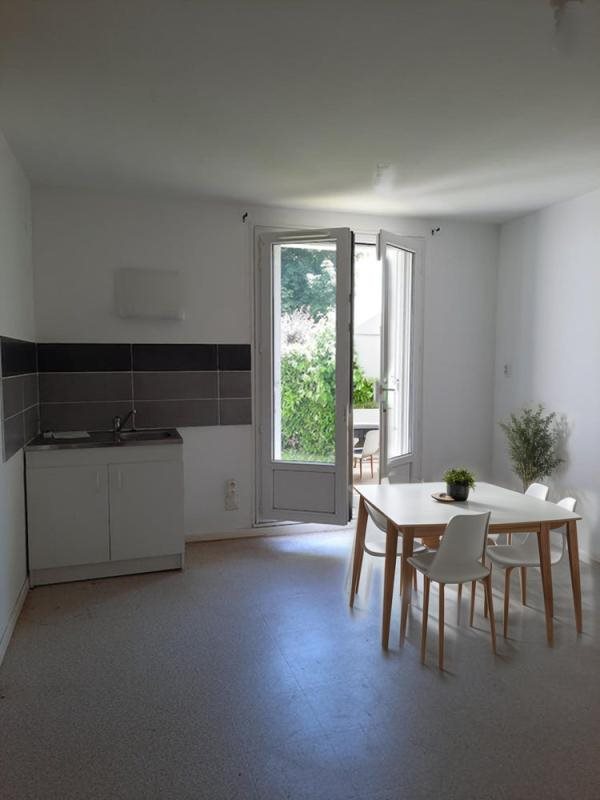Appartement à louer, 27m², Saint-Siméon-de-Bressieux