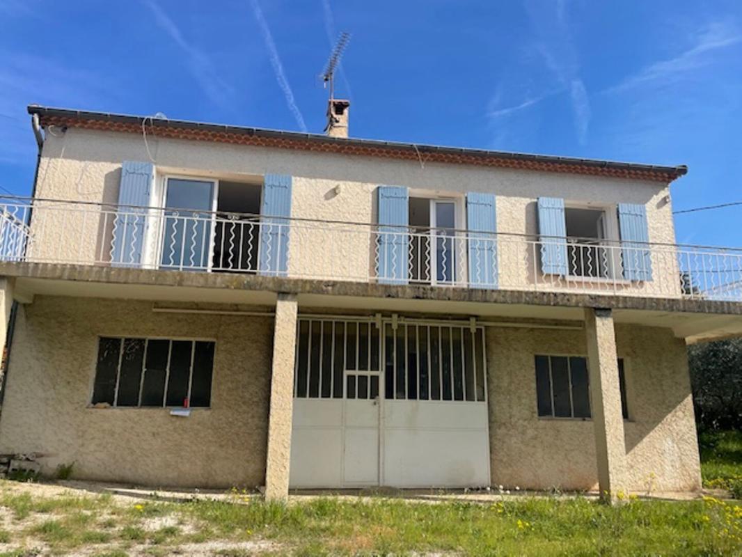 Maison à vendre, 80m², Saint-Saturnin-lès-Apt