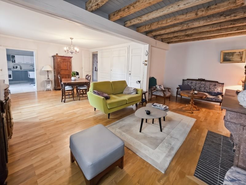 Maison à vendre, 117m², Lons-le-Saunier