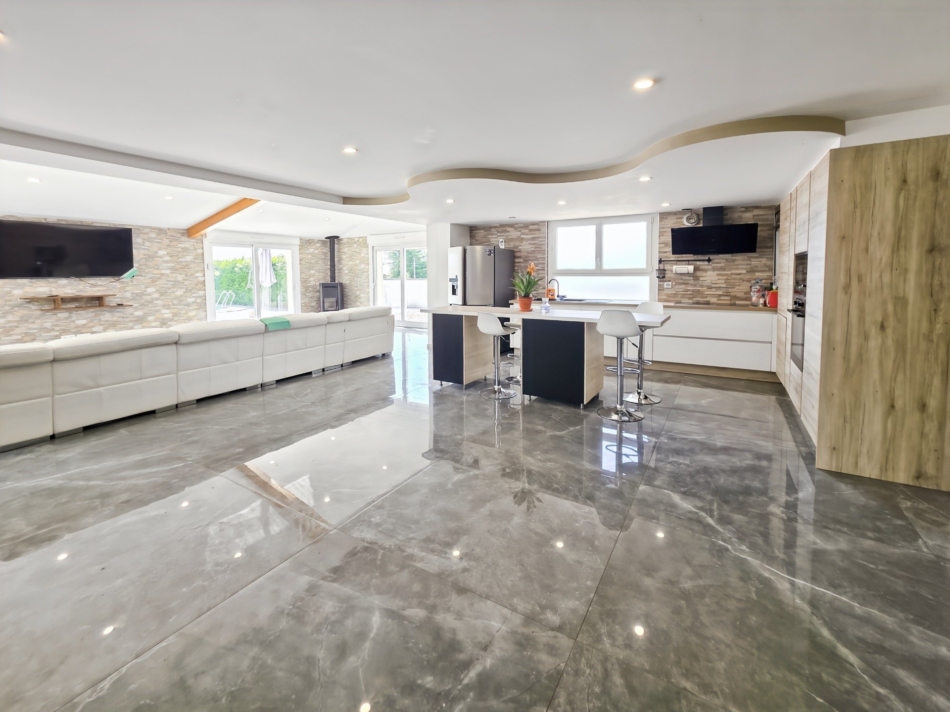 Maison à vendre, 164m², Bletterans