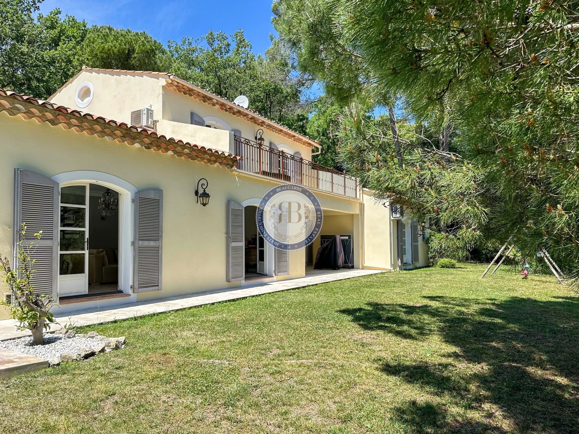 Maison à vendre, 215m², Opio
