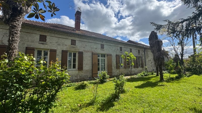 Maison à vendre, 200m², Saint-Caprais-de-Lerm