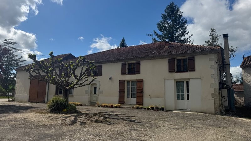 Maison à vendre, 200m², Saint-Caprais-de-Lerm