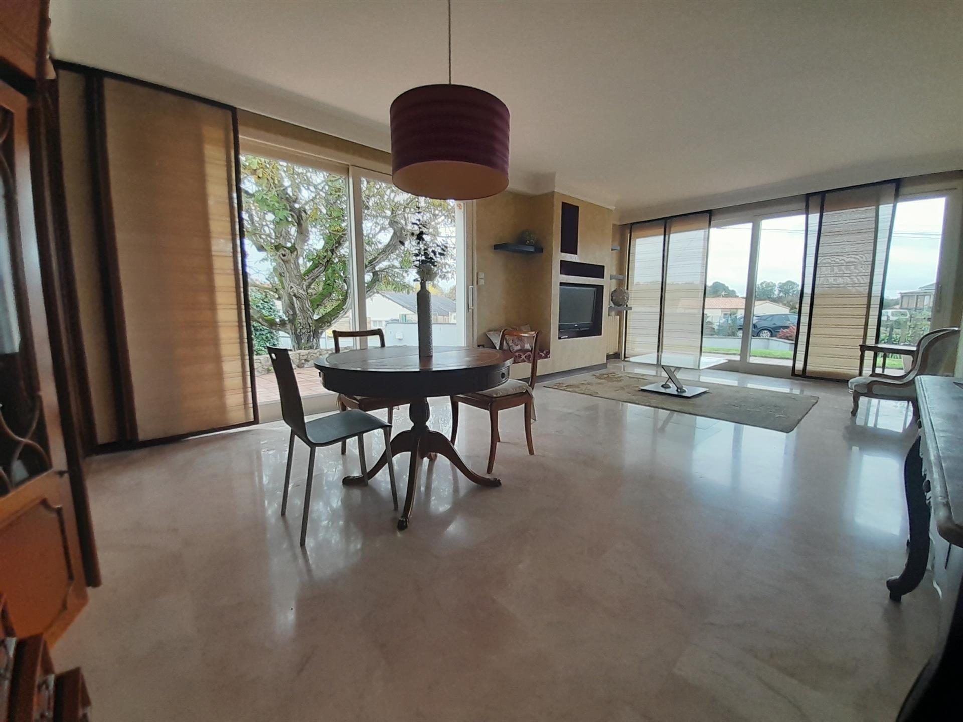 Maison à vendre, 161m², Les Herbiers