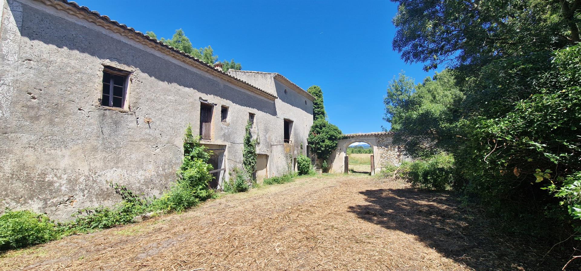 Maison à vendre, 140m², La Bégude-de-Mazenc