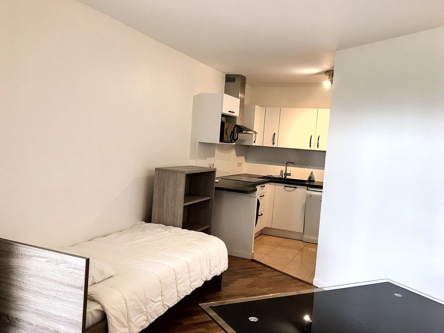 Appartement à louer, 28m², Courbevoie