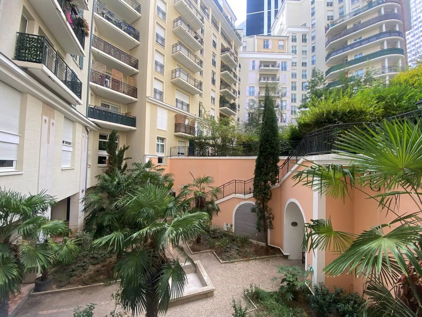 Appartement à louer, 39m², Courbevoie
