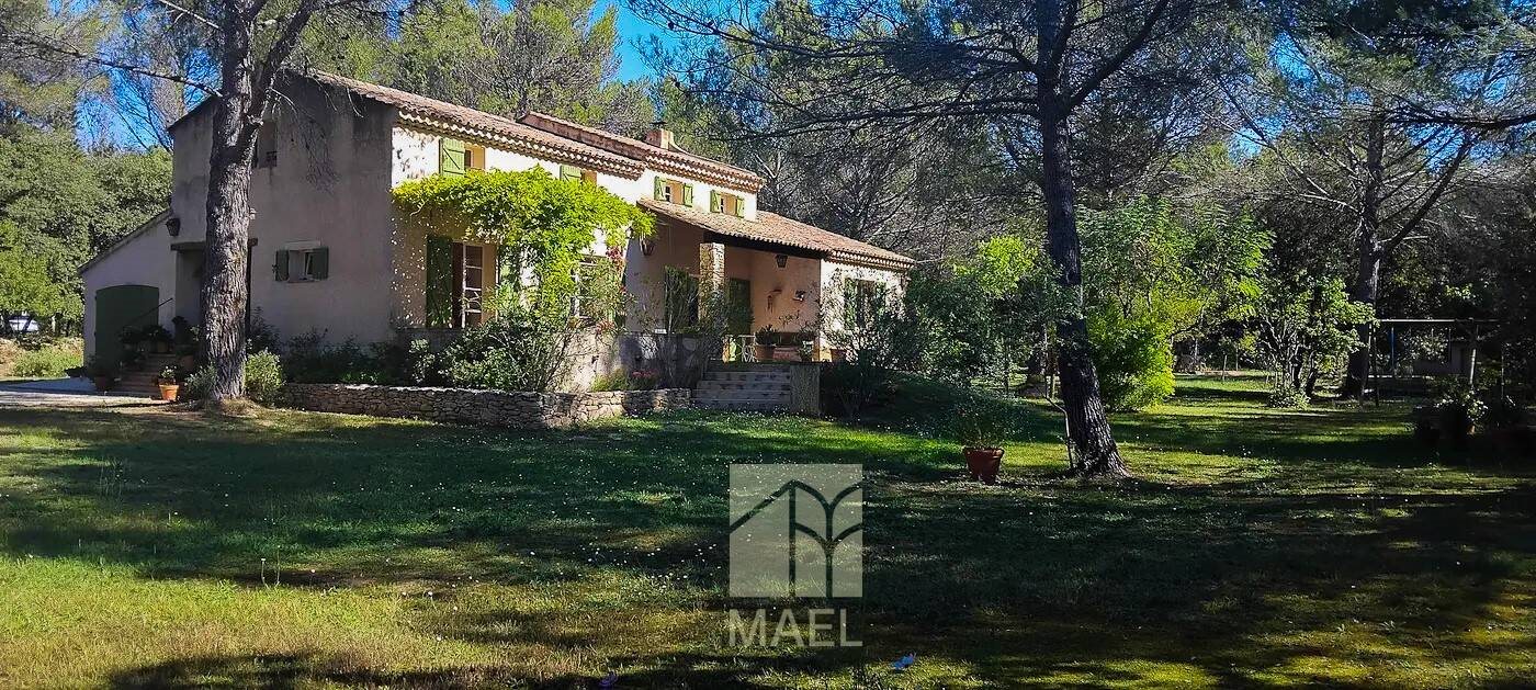 Maison à vendre, 185m², Lambesc