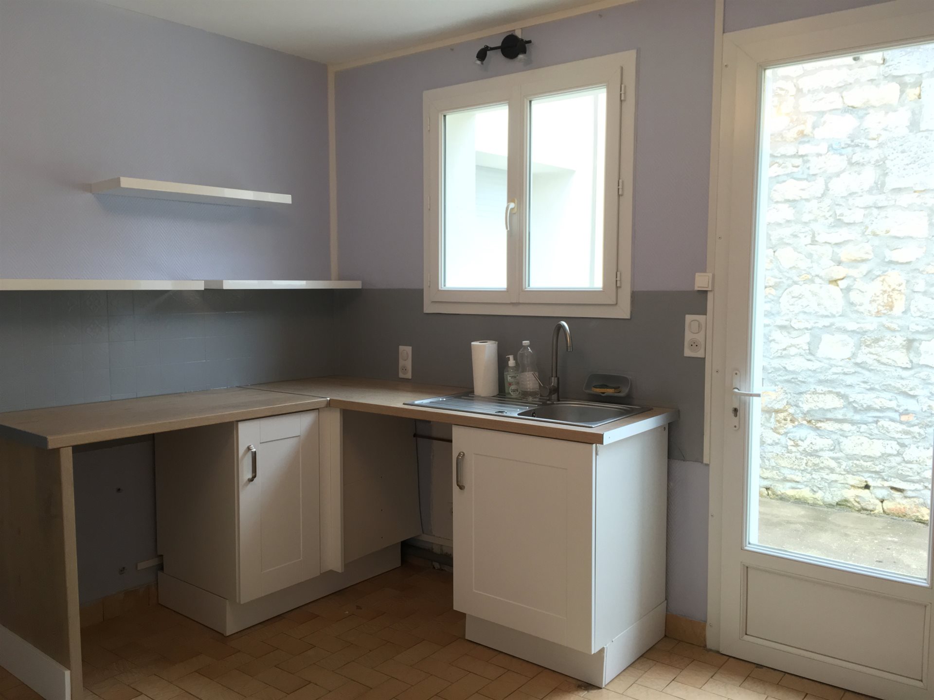 Maison à louer, 83m², Rochefort
