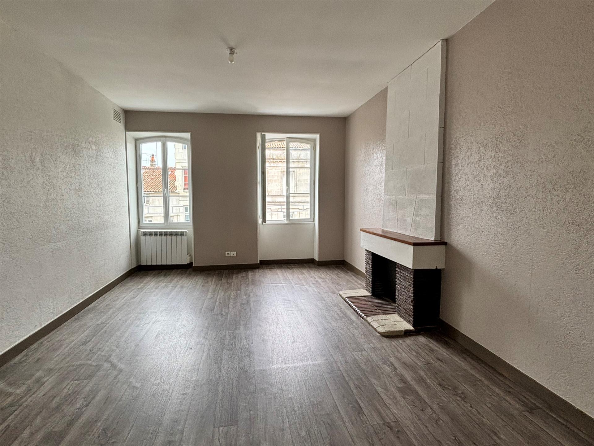 Appartement à vendre, 96m², Rochefort